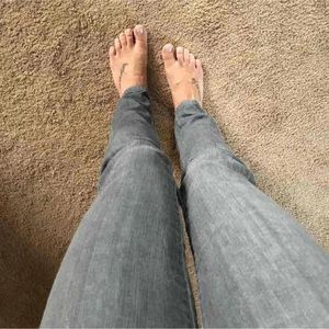 🐘Grey Skinny Jeans